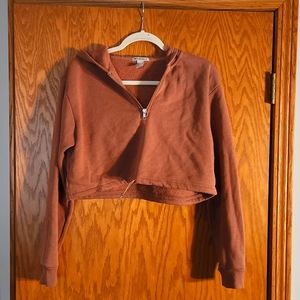Cropped 3/4 zip hooded sweatshirt from Forever 21, size medium.